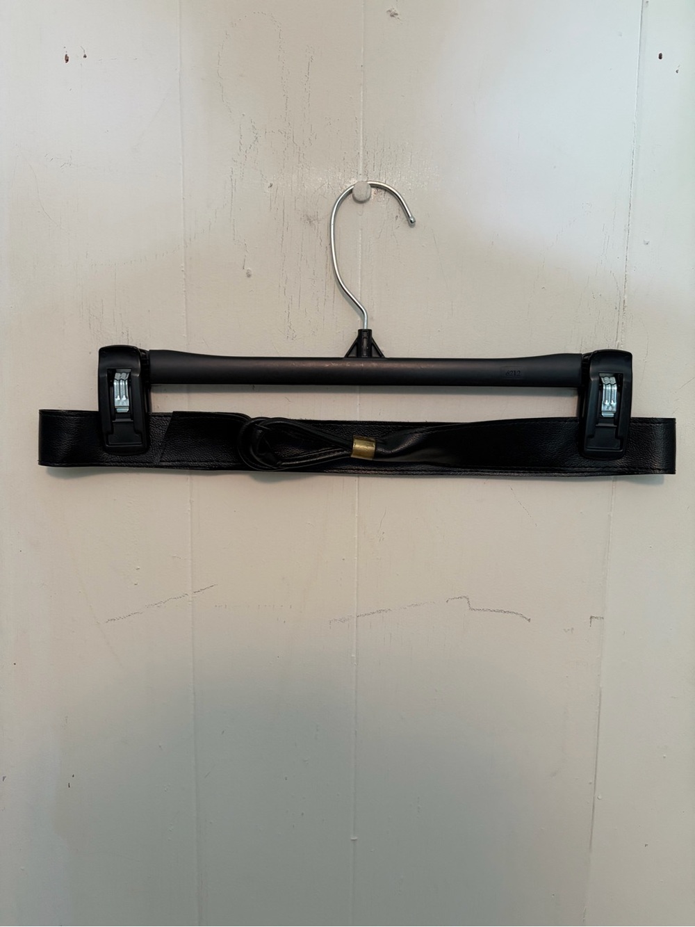 Black Leather Knot Belt with Gold Accent
